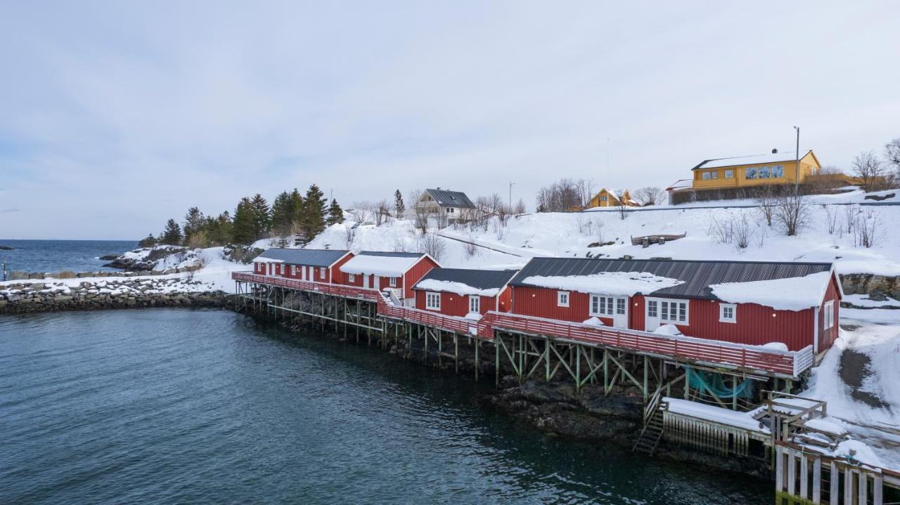 The Tide - Rorbuer Hotel Sørvågen Kültér fotó