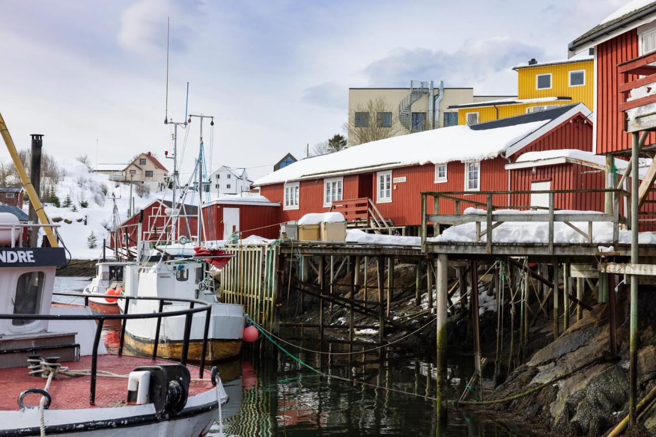 The Tide - Rorbuer Hotel Sørvågen Kültér fotó