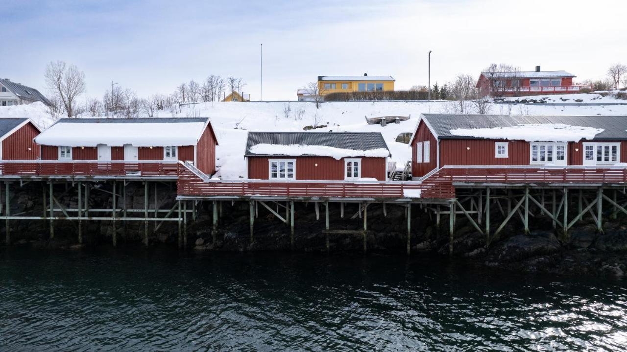 The Tide - Rorbuer Hotel Sørvågen Kültér fotó