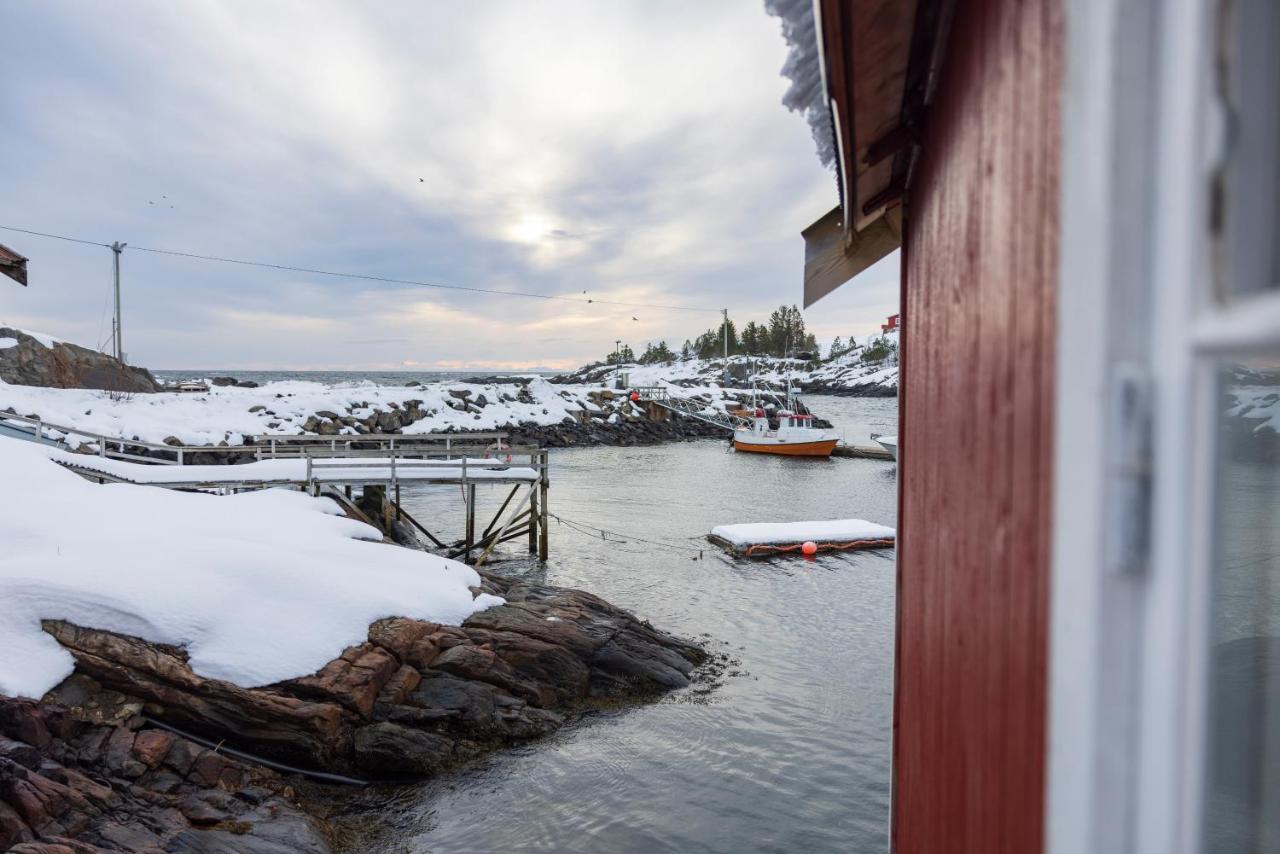 The Tide - Rorbuer Hotel Sørvågen Kültér fotó